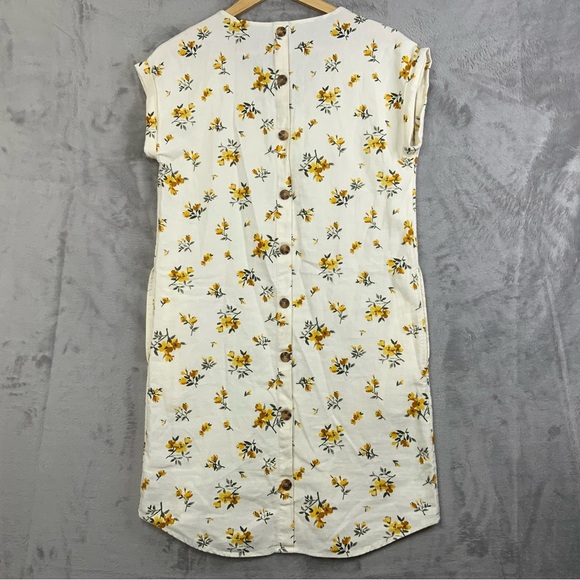Old Navy Yellow Foral Linen Blend Shift Dress Button Down Back. Size XS. (NWT). - Picture 2 of 9